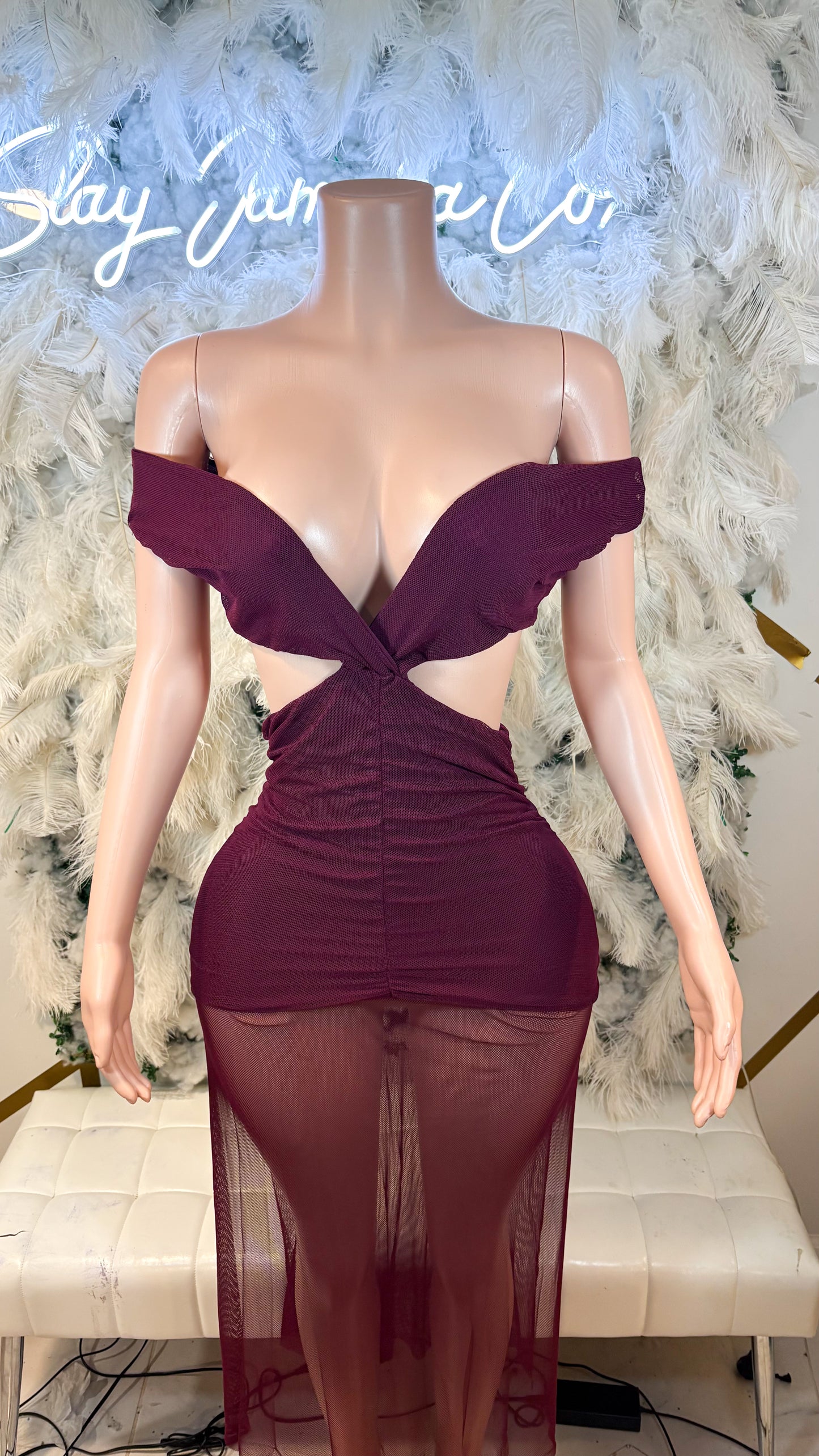 A Trip Around Rome Maxi Dress - Plum