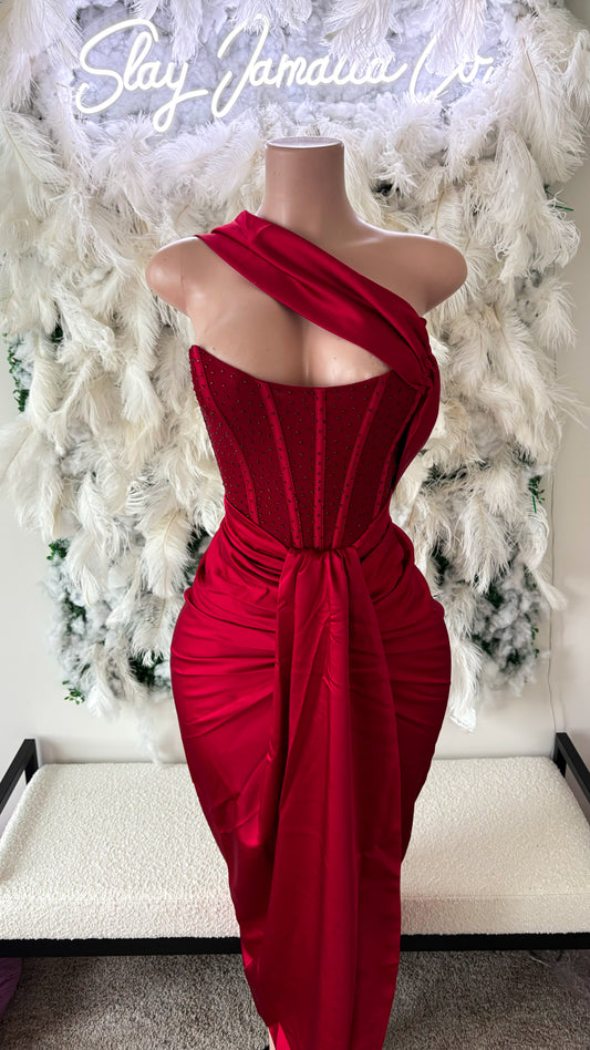 Regal Attire Velvet Midi Dress