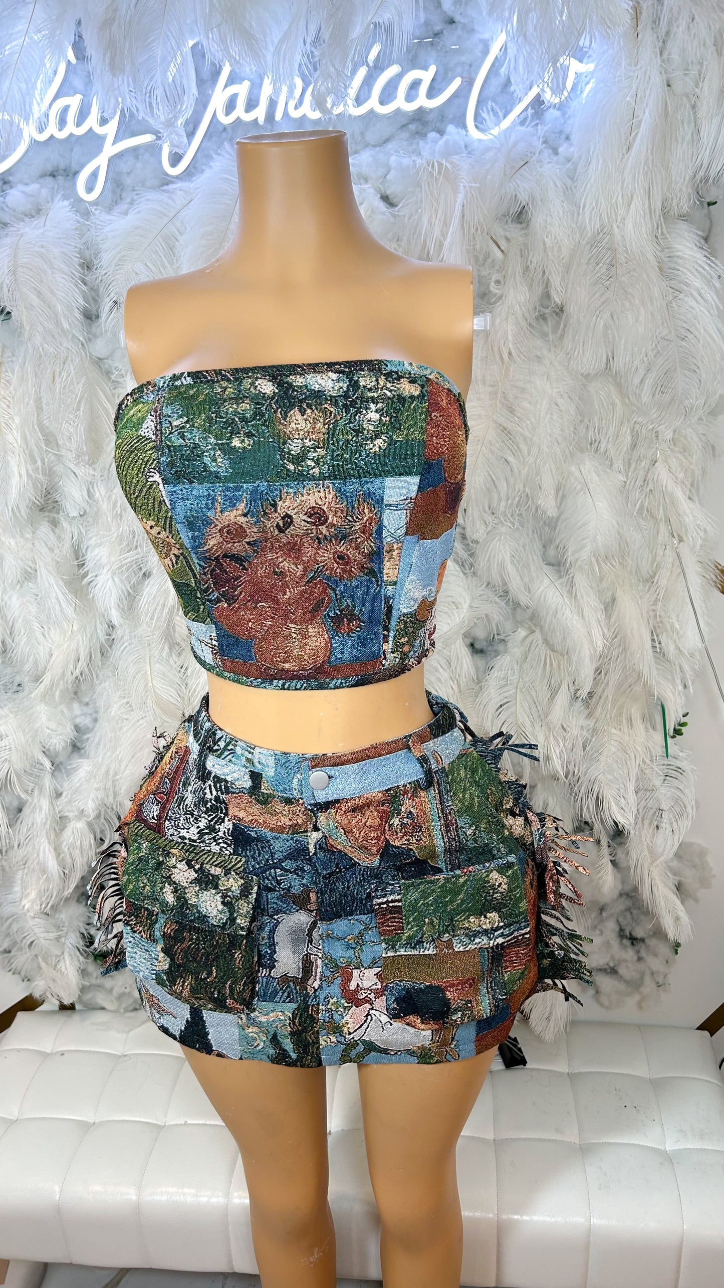 A Work Of Art Tapestry Skirt Set