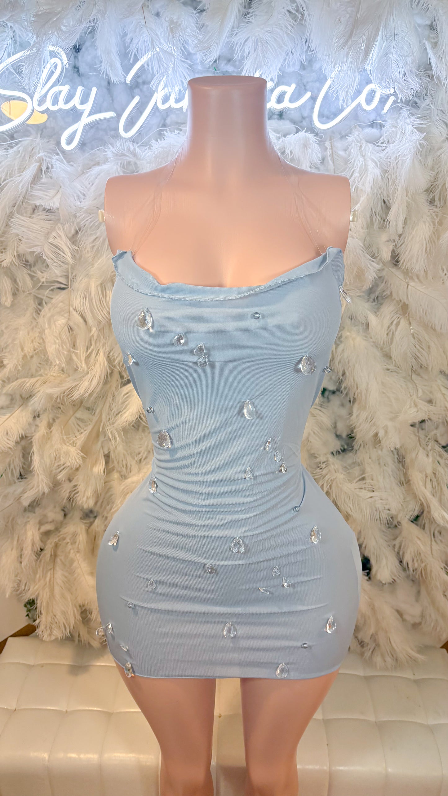 Crystal Teardrops Mesh Mini Backless Dress
