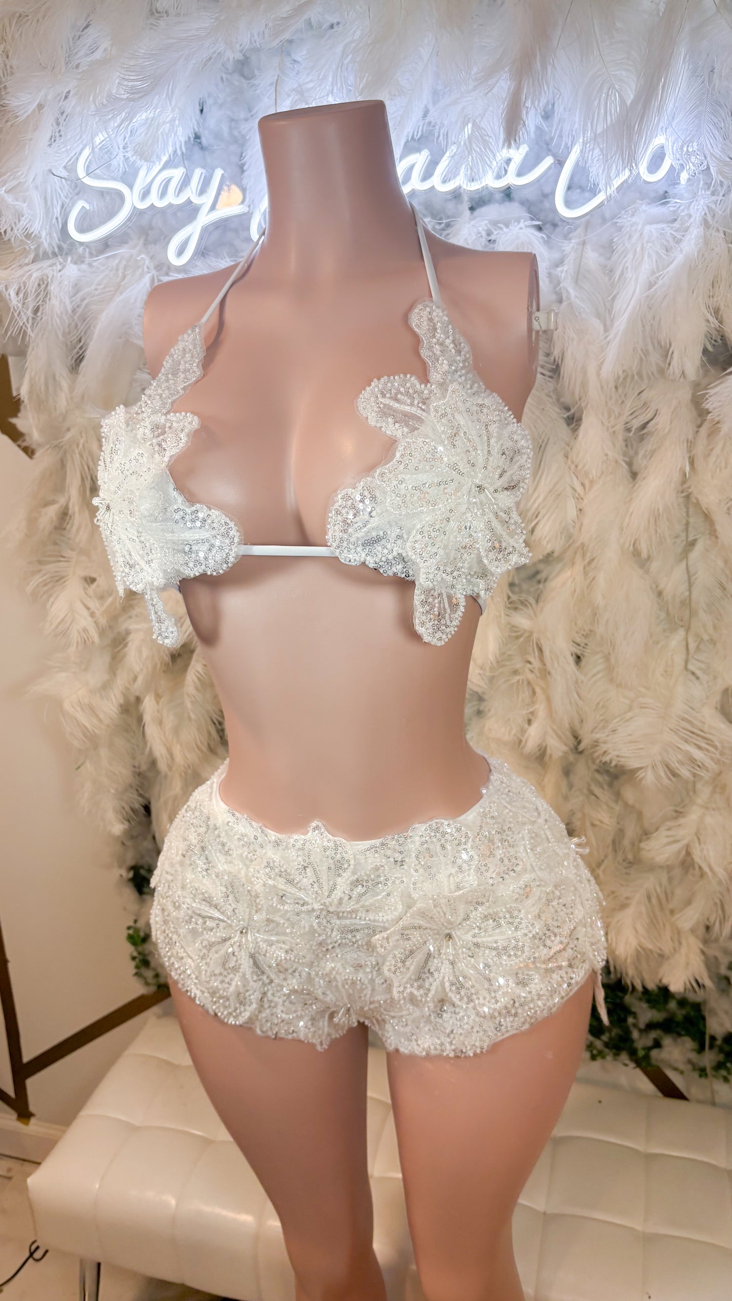 Seychelles  Doll Floral Sequin Shorts Set - White