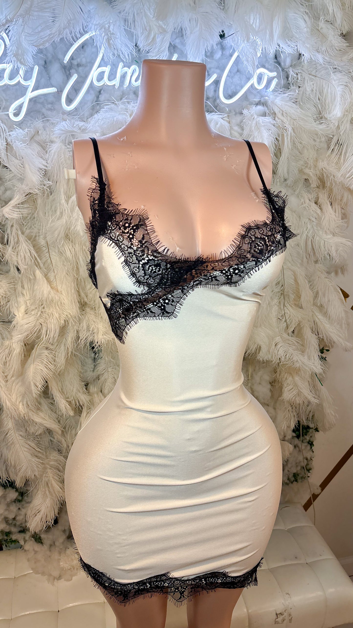 READY TO SHIP Date Night Mini Lace Dress -Off Whitr